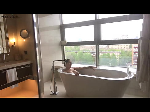 ❤️ Enorm babe som passionerat runkar av sin fitta i badrummet ❤❌ Porno at sv.hentaidude.ru ️❤