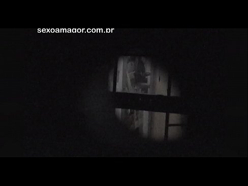 ❤️ Blondie blir hemligt videofilmad av en voyeur från grannskapet gömd bakom ihåliga tegelstenar ❤❌ Porno at sv.hentaidude.ru ️❤